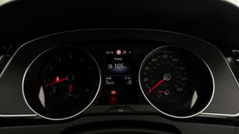 Volkswagen Passat SEL TSI EVO DSG
