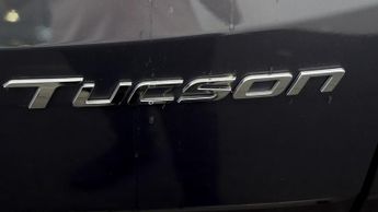 Hyundai TUCSON T-GDI SE CONNECT DCT