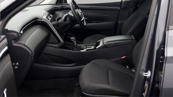 Hyundai TUCSON T-GDI SE CONNECT DCT