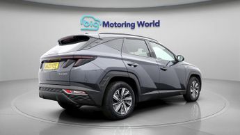 Hyundai TUCSON T-GDI SE CONNECT DCT