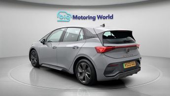 CUPRA Born V1