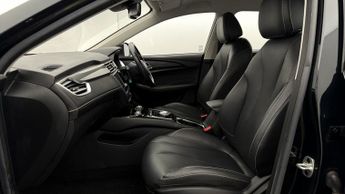 MG MG5 EXCLUSIVE
