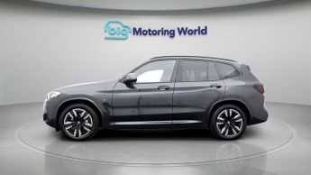 BMW iX3 M SPORT