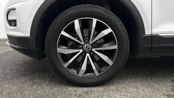 Volkswagen T-Roc DESIGN TSI EVO DSG