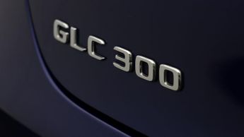 Mercedes-Benz GLC GLC 300 4MATIC AMG LINE