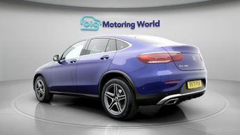 Mercedes-Benz GLC GLC 300 4MATIC AMG LINE