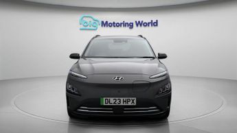 Hyundai KONA PREMIUM