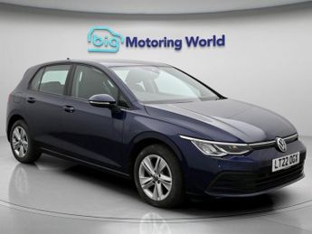 Volkswagen Golf LIFE TSI