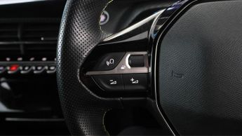 Peugeot E-2008 GT