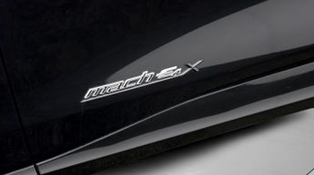 Ford Mustang Mach-E BASE