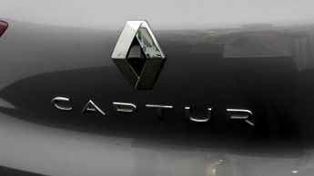 Renault Captur TECHNO E-TECH