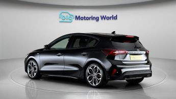 Ford Focus ST-LINE X