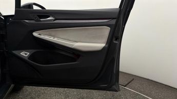Volkswagen Golf STYLE TSI DSG
