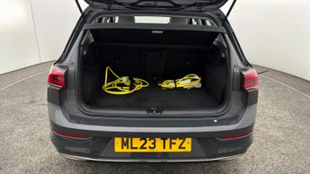 Volkswagen Golf STYLE TSI DSG