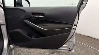Suzuki Swace MOTION