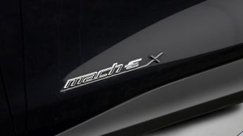 Ford Mustang Mach-E BASE