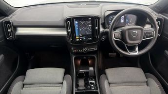 Volvo XC40 RECHARGE T4 PLUS