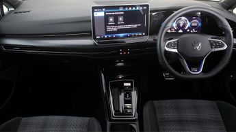 Volkswagen Golf GTE DSG