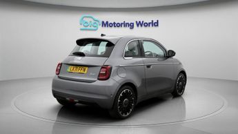 Fiat 500e LA PRIMA