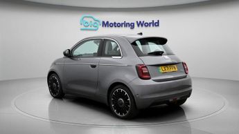 Fiat 500e LA PRIMA