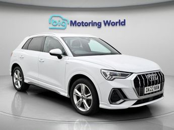 Audi Q3 TFSI E S LINE
