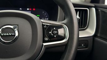 Volvo XC60 RECHARGE T6 PLUS AWD