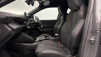 Peugeot 2008 PURETECH EAT8 S/S GT