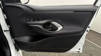 Toyota Yaris ICON