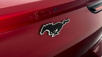 Ford Mustang Mach-E BASE