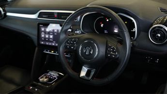 MG MG ZS TROPHY CONNECT