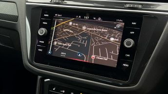Volkswagen Tiguan R-LINE TDI 4MOTION DSG