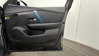 Citroen e-C4 SHINE