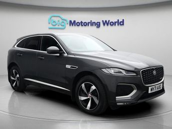Jaguar F-Pace R-DYNAMIC SE