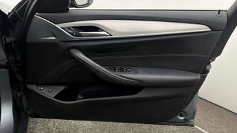BMW 5 Series 530E SE
