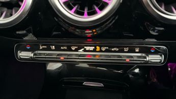 Mercedes-Benz CLA CLA 250 E AMG LINE PREMIUM PLUS
