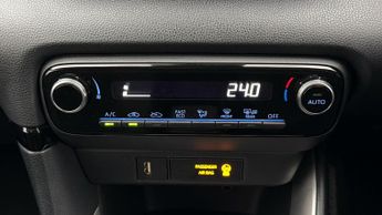 Toyota Yaris ICON