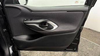 Toyota Yaris ICON