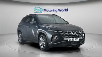 Hyundai TUCSON T-GDI SE CONNECT DCT