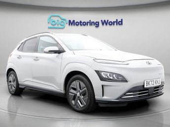 Hyundai KONA PREMIUM
