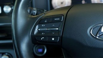 Hyundai KONA PREMIUM