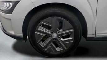 Hyundai KONA PREMIUM