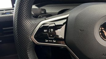 Volkswagen Golf R-LINE TDI DSG
