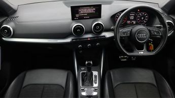 Audi Q2 TFSI S LINE BLACK EDITION