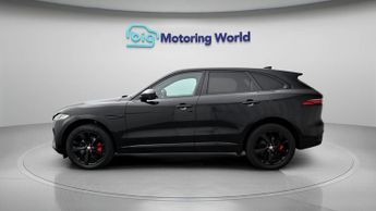 Jaguar F-PACE R-DYNAMIC SE