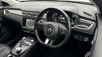 MG MG5 EXCLUSIVE