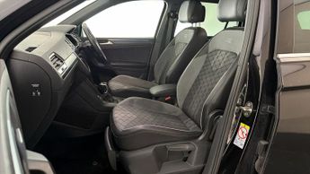 Volkswagen Tiguan R-LINE TSI DSG