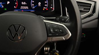 Volkswagen Taigo R-LINE TSI DSG