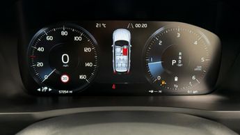 Volvo XC90 B5 AUTHORITIES AWD
