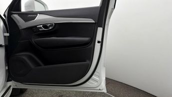 Volvo XC90 B5 AUTHORITIES AWD