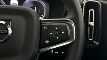 Volvo XC40 RECHARGE T4 CORE